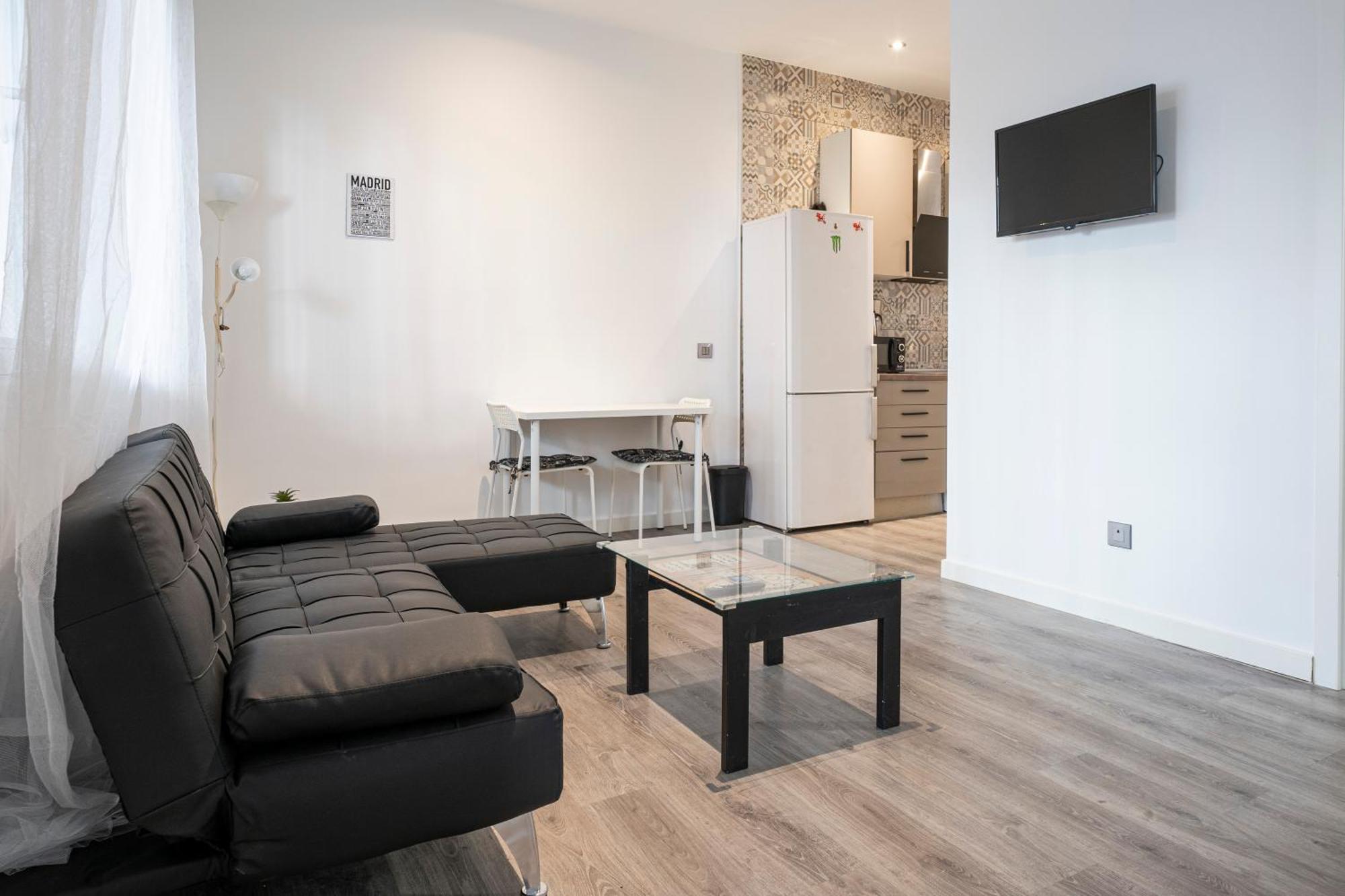 Hogar En Calle Lavapies Madrid Ngoại thất bức ảnh