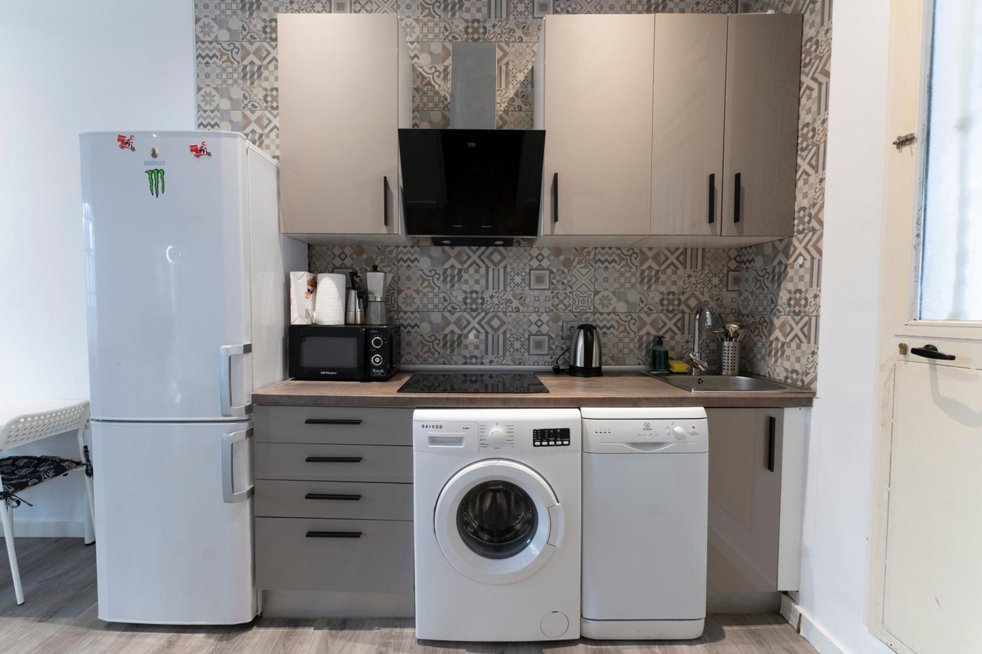 Hogar En Calle Lavapies Madrid Ngoại thất bức ảnh